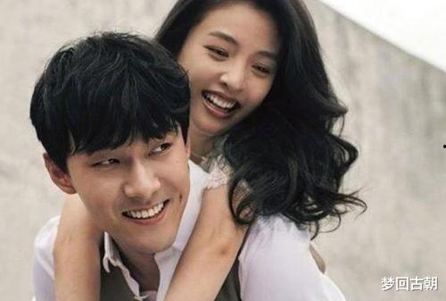 娱乐明星吃瓜双人视频下载,独家双人视频下载揭秘 第3张 娱乐明星吃瓜双人视频下载,独家双人视频下载揭秘 第3张